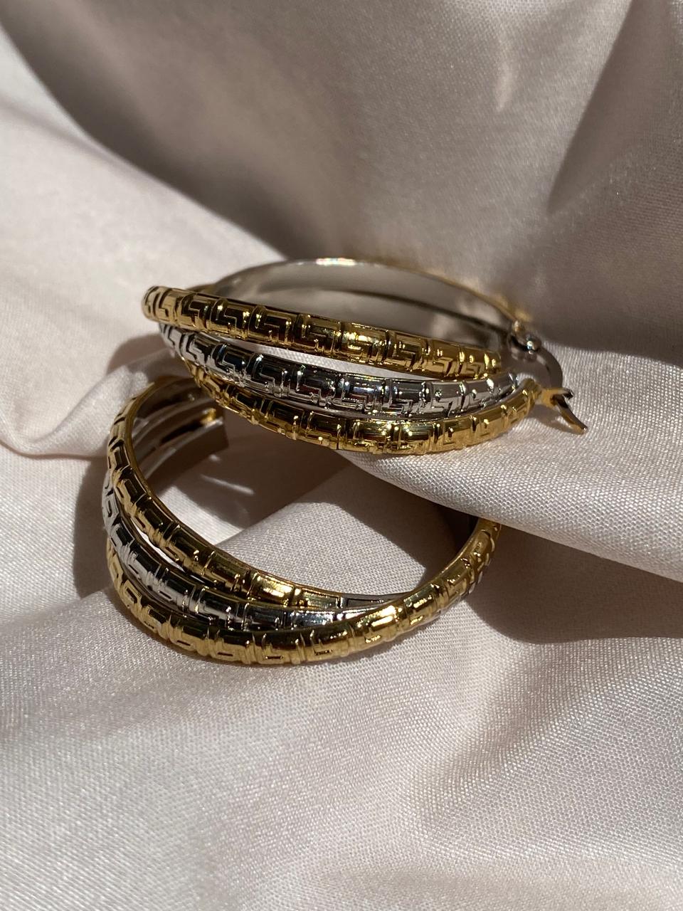 Luxe Radiance Bangle